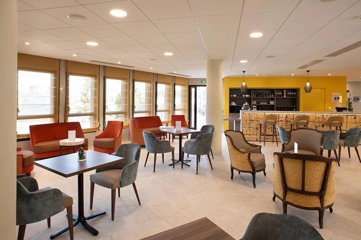 résidence senior melun bar