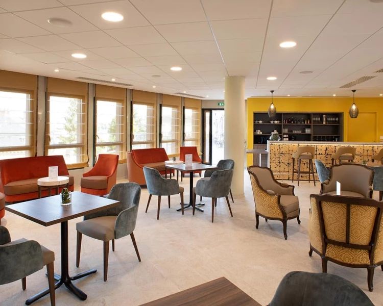 résidence senior melun bar