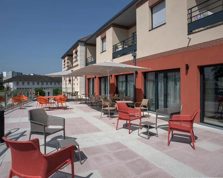 résidence senior melun terrasse