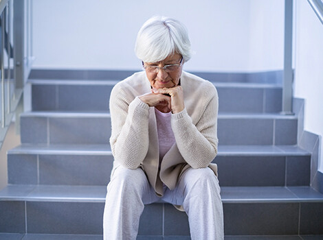 senior escalier