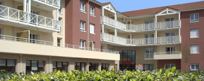 résidence senior montrond-les-bains exterieur