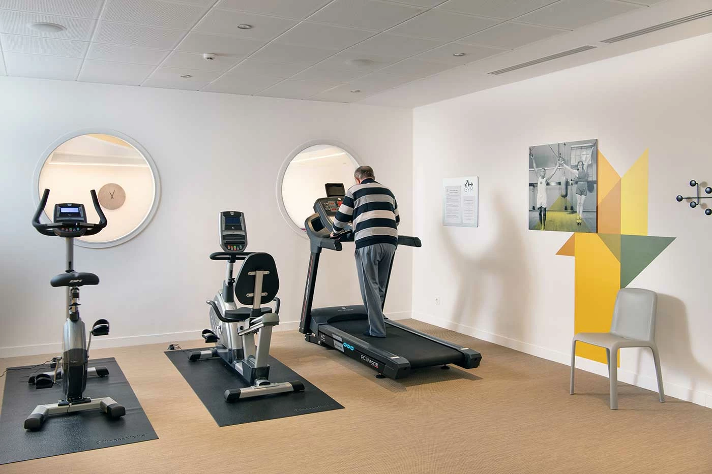 residence senior joue les tours fitness