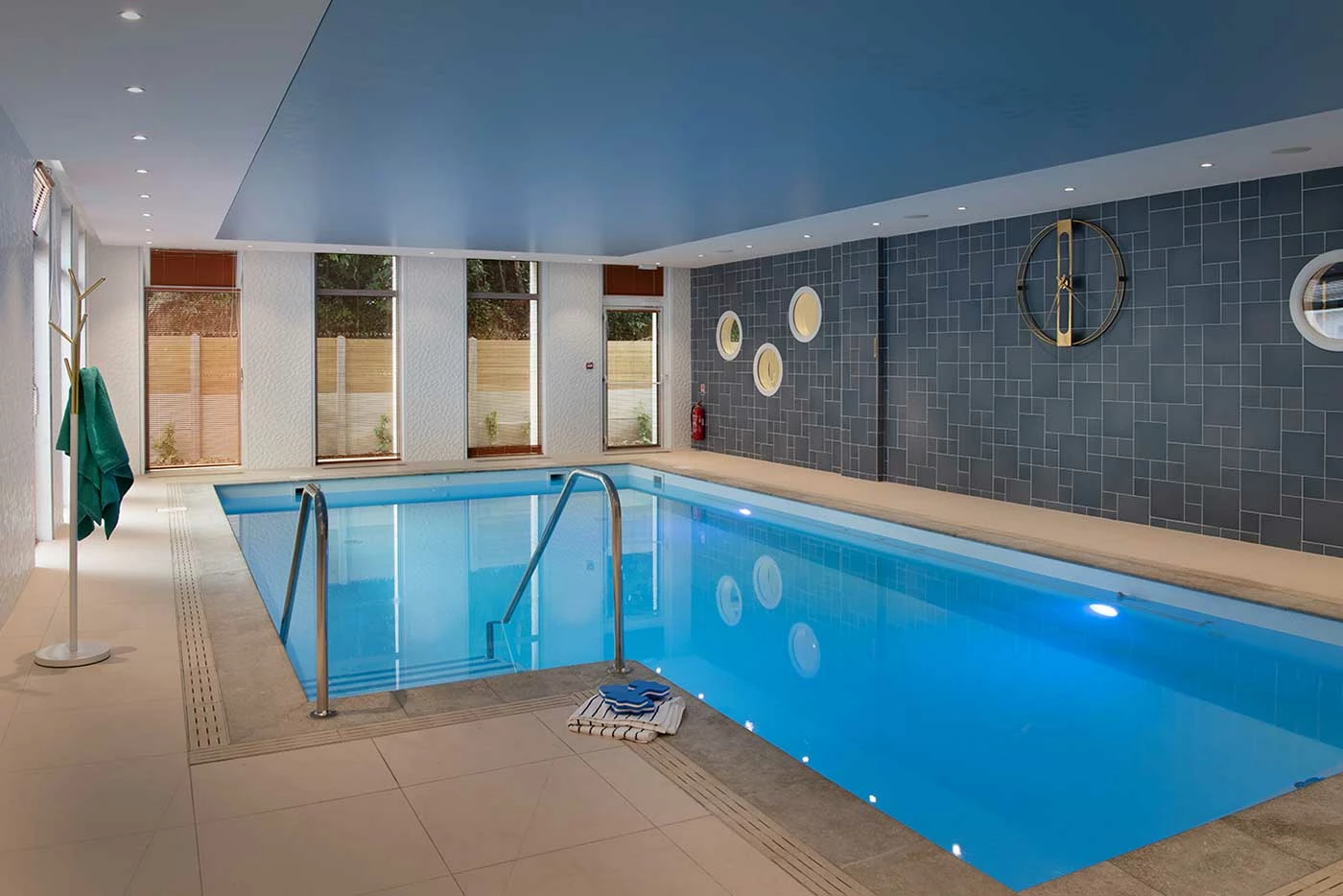 résidence senior brest piscine