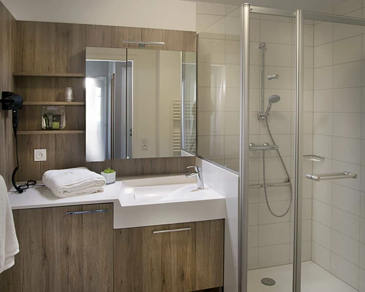 Kingersheim-senior-ville-salle-de-bain.jpg