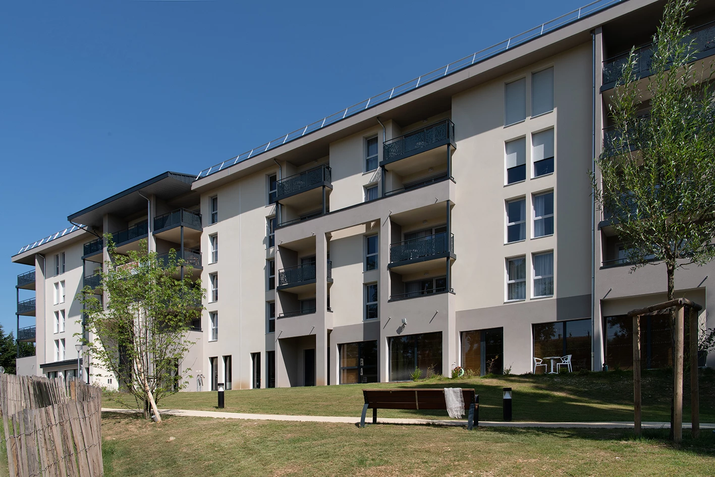résidence senior montelimar exterieur