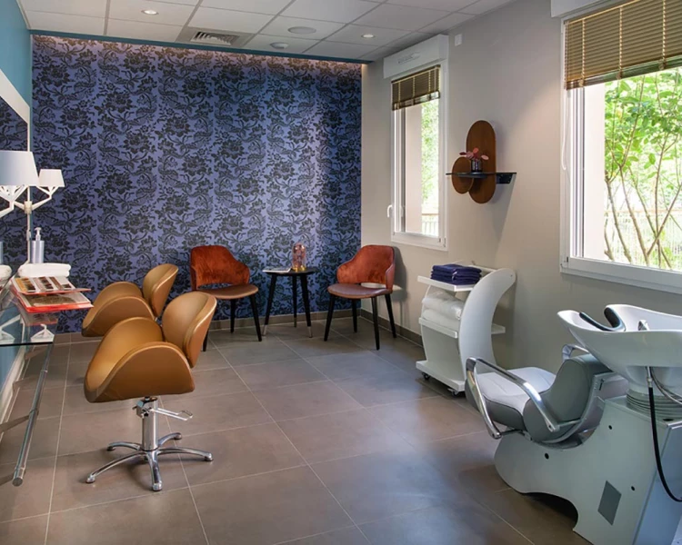 residence senior amiens coiffeur