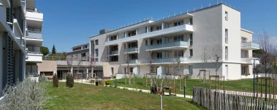 residence-senior-carpentras-exterieur.jpg