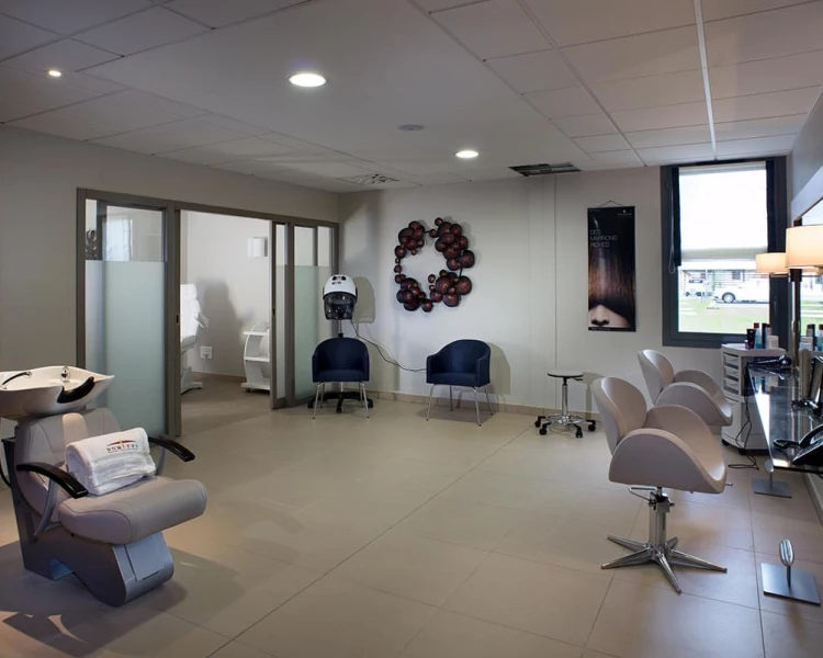 résidence senior royan coiffeur