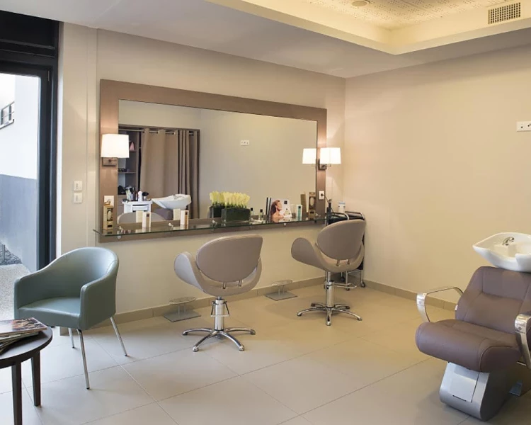 résidence senior saint-brieuc coiffeur