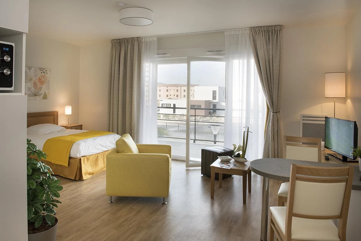 résidence senior saint-cyprien chambre