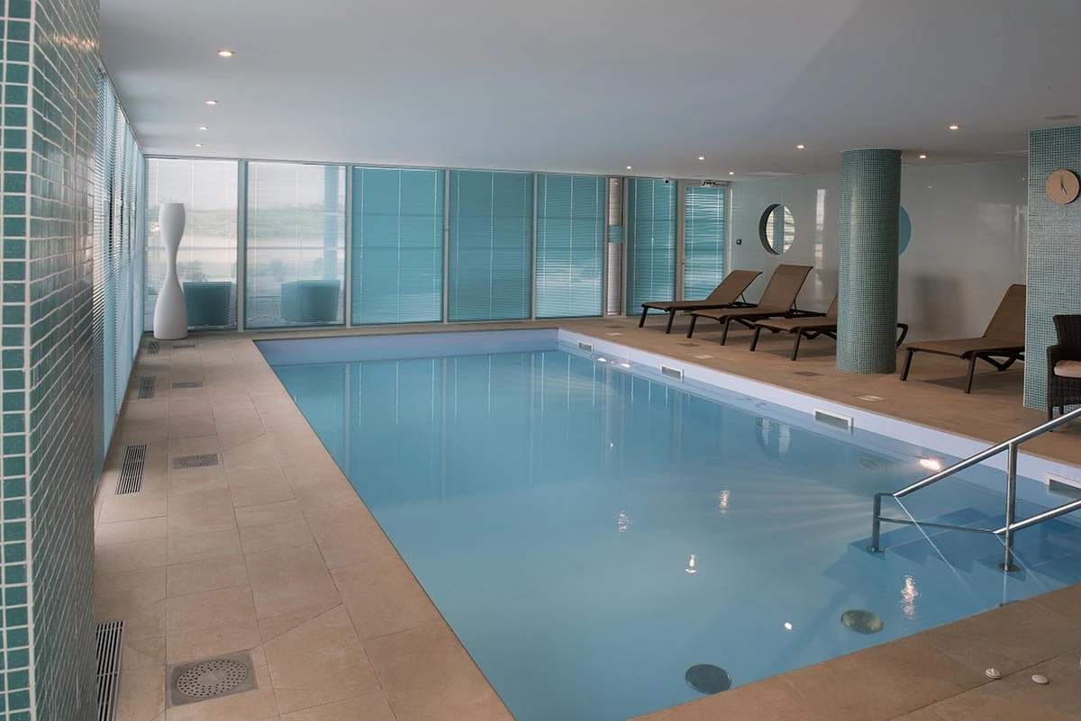 résidence senior saint-cyprien piscine