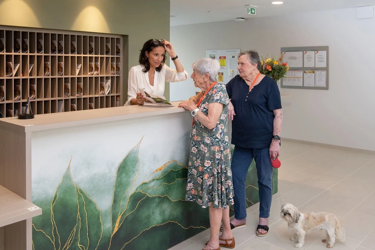 residence-senior-domitys-accueil.jpg