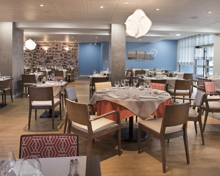 résidence senior saint-nazaire restaurant