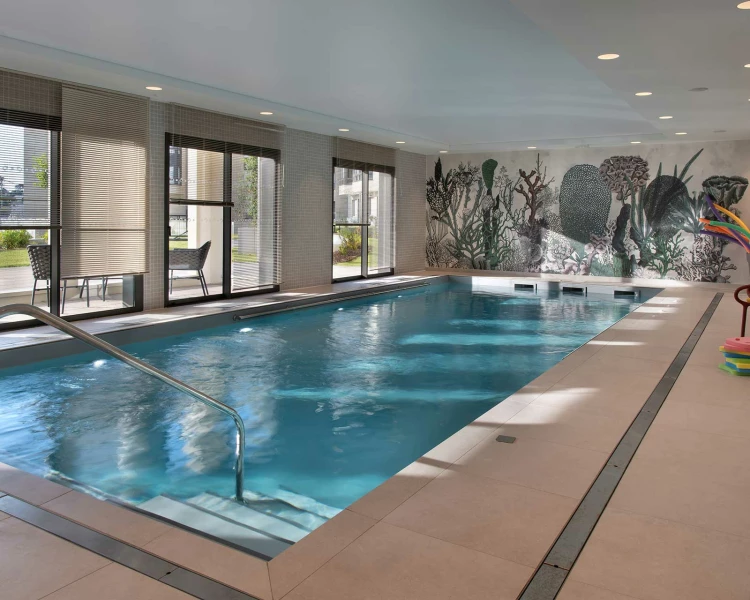 residence-senior-domitys-piscine.jpg