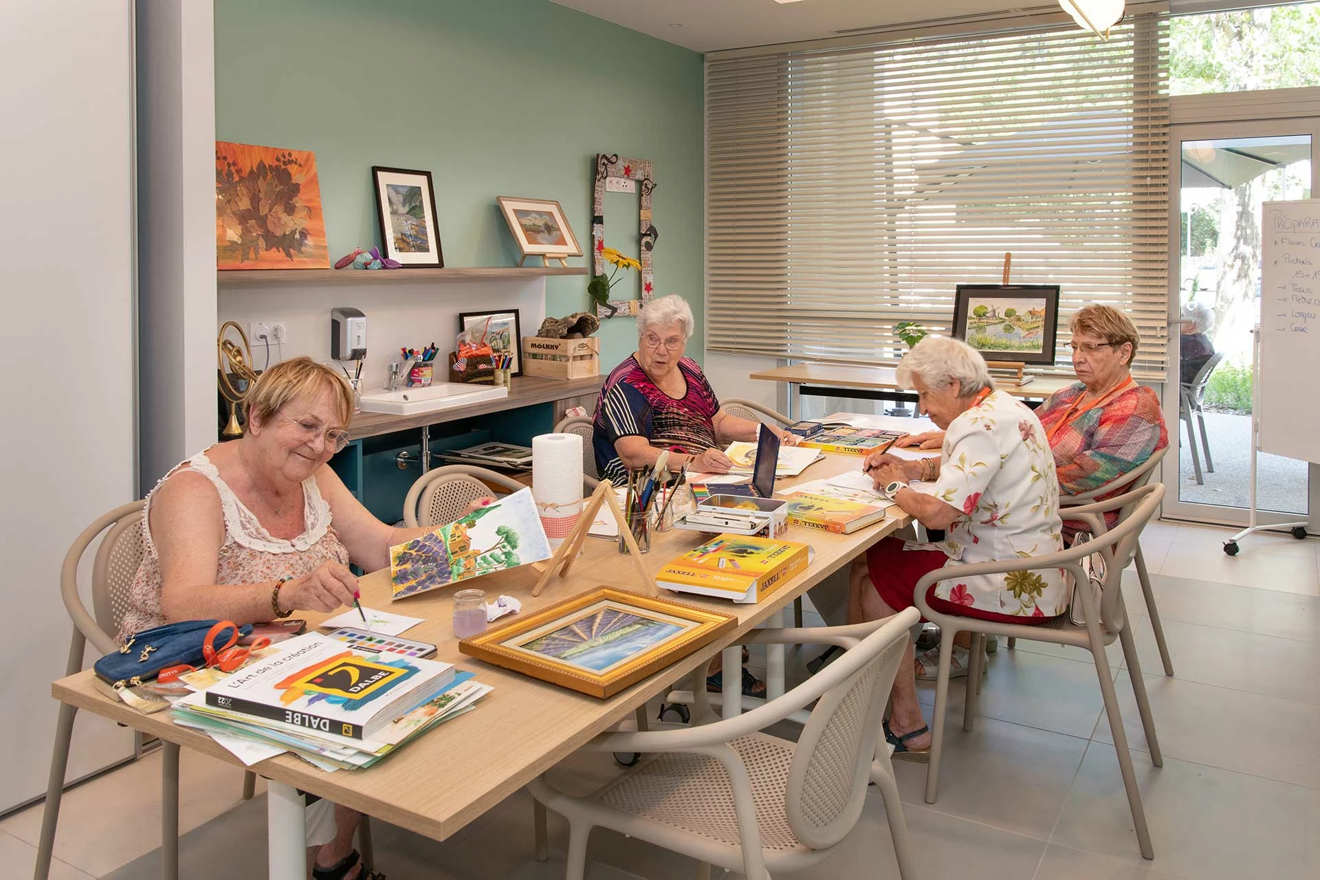 residence senior villepinte  accueil