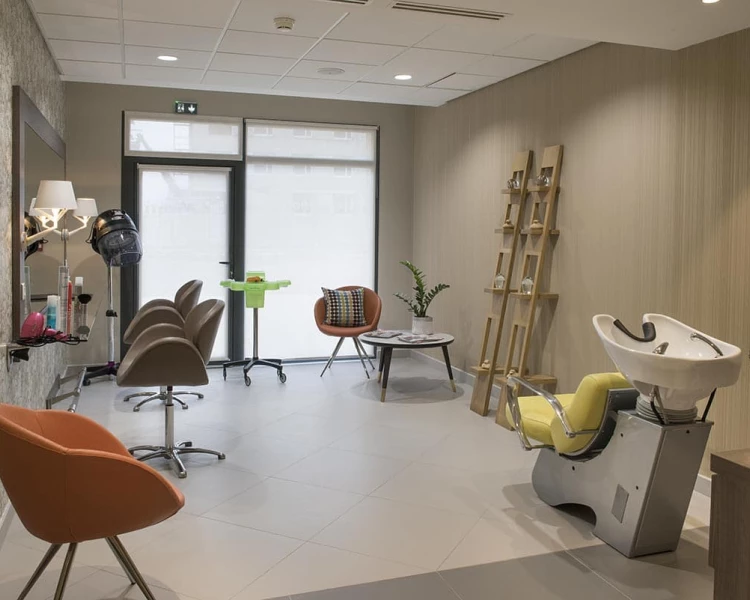 résidence senior bezannes coiffeur