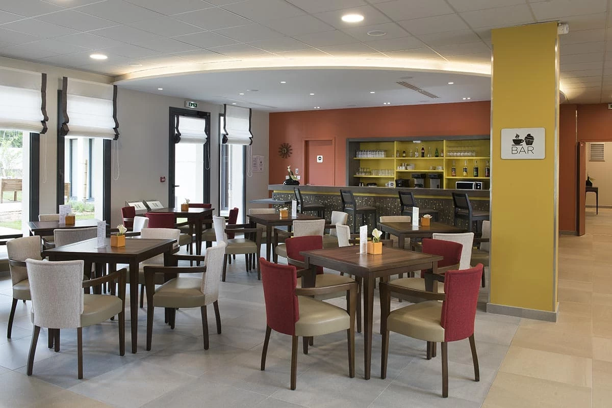 résidence senior besançon bar