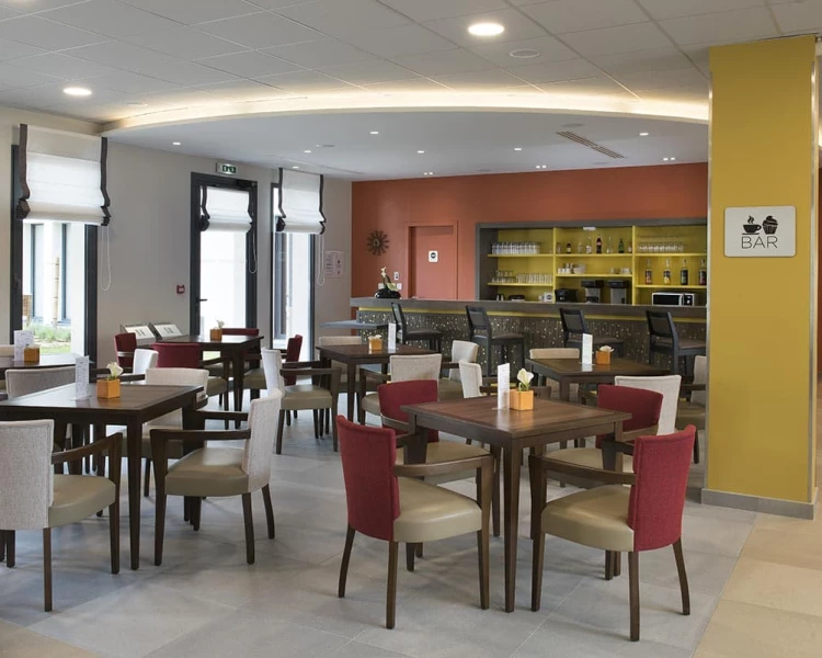 résidence senior besançon bar