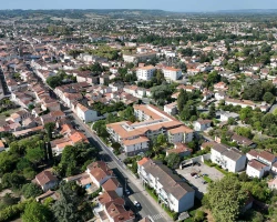 residence-villeneuve-sur-lot-exterieur-(2).jpg