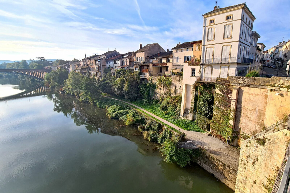 villeneuve sur lot.jpeg