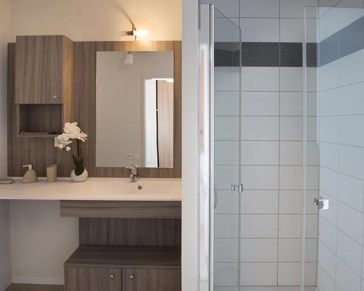 résidence senior oberhausbergen salle de bain