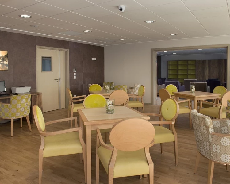 résidence senior oberhausbergen salon