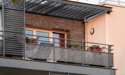 residence-senior-perignat-balcon.jpg