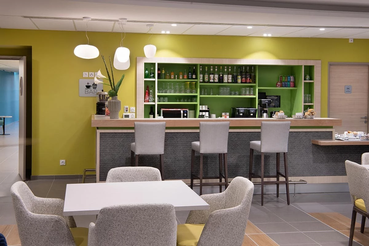 résidence senior perignat bar