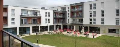 residence-senior-auray-exterieur.jpg