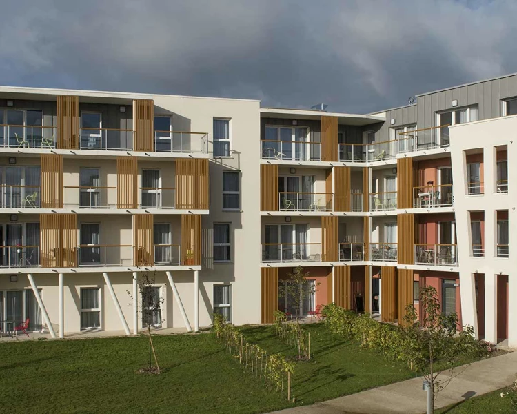 residence-senior-auxerre-exterieur.jpg