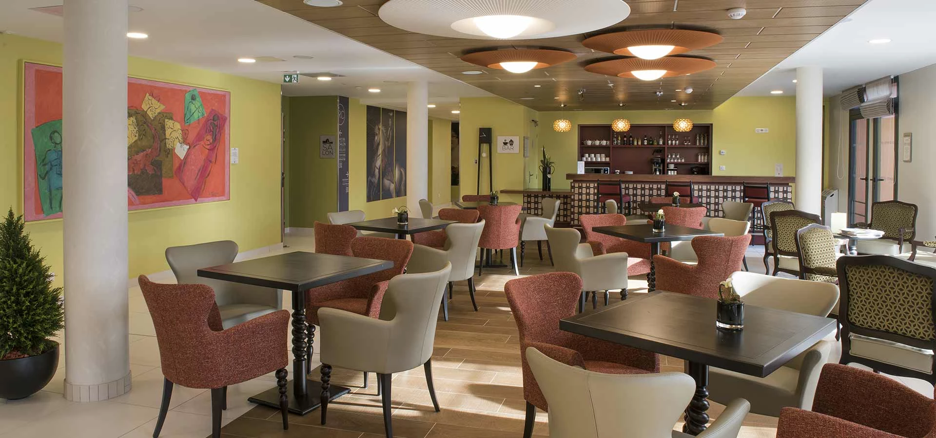 residence-senior-auxerre-salon