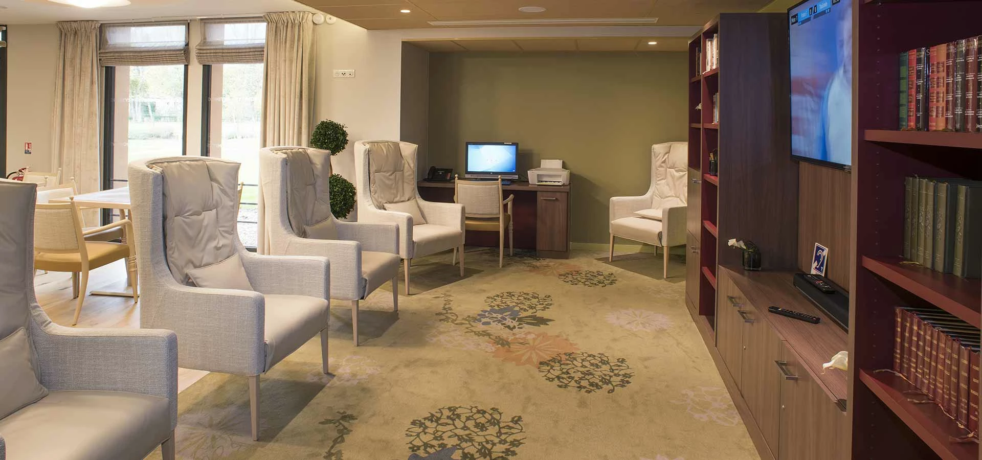 residence-senior-auxerre-salon