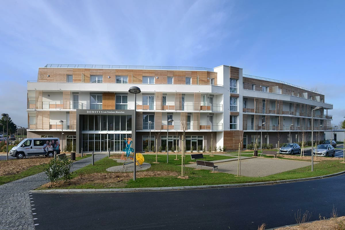 residence-senior-bayeux-exterieur