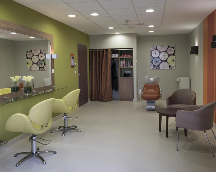résidence senior la tremblade coiffeur