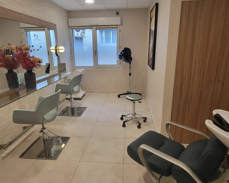 residence-senior-domitys-coiffeur.jpg