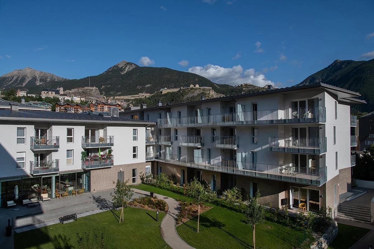 résidence senior briancon exterieur