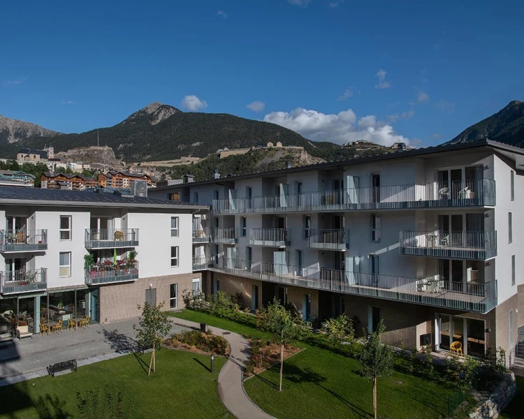 résidence senior briancon exterieur