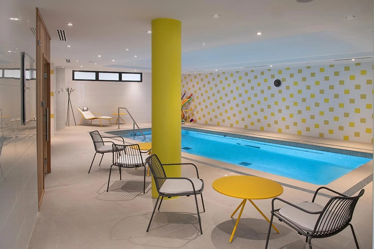 résidence senior béziers piscine