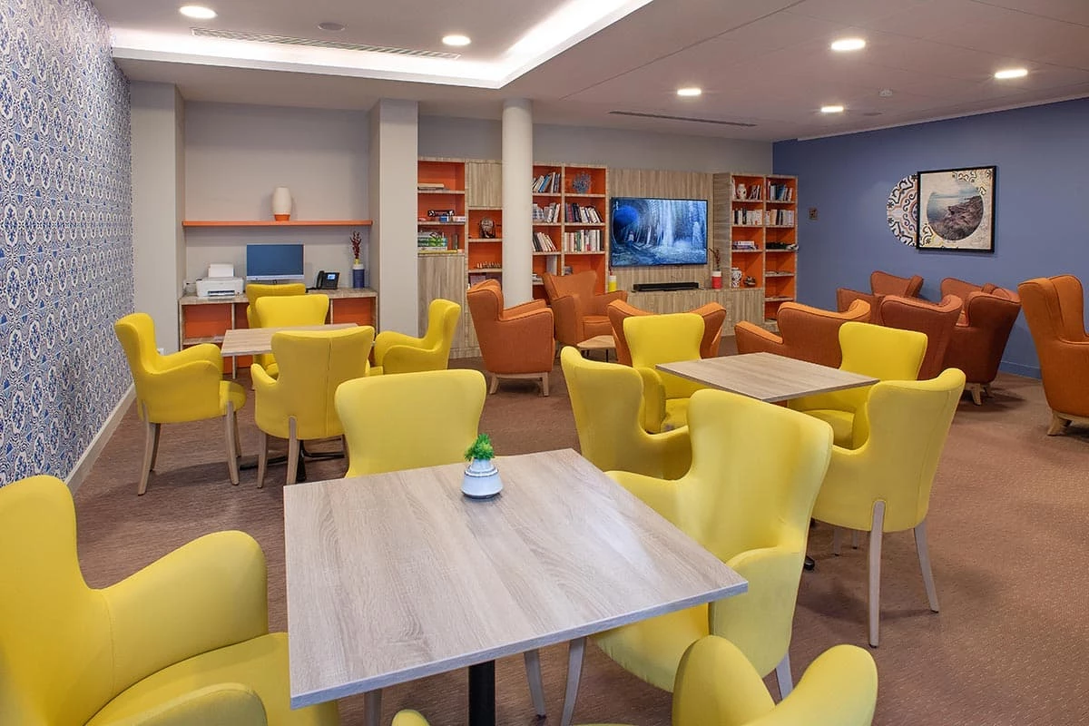 résidence senior béziers salon