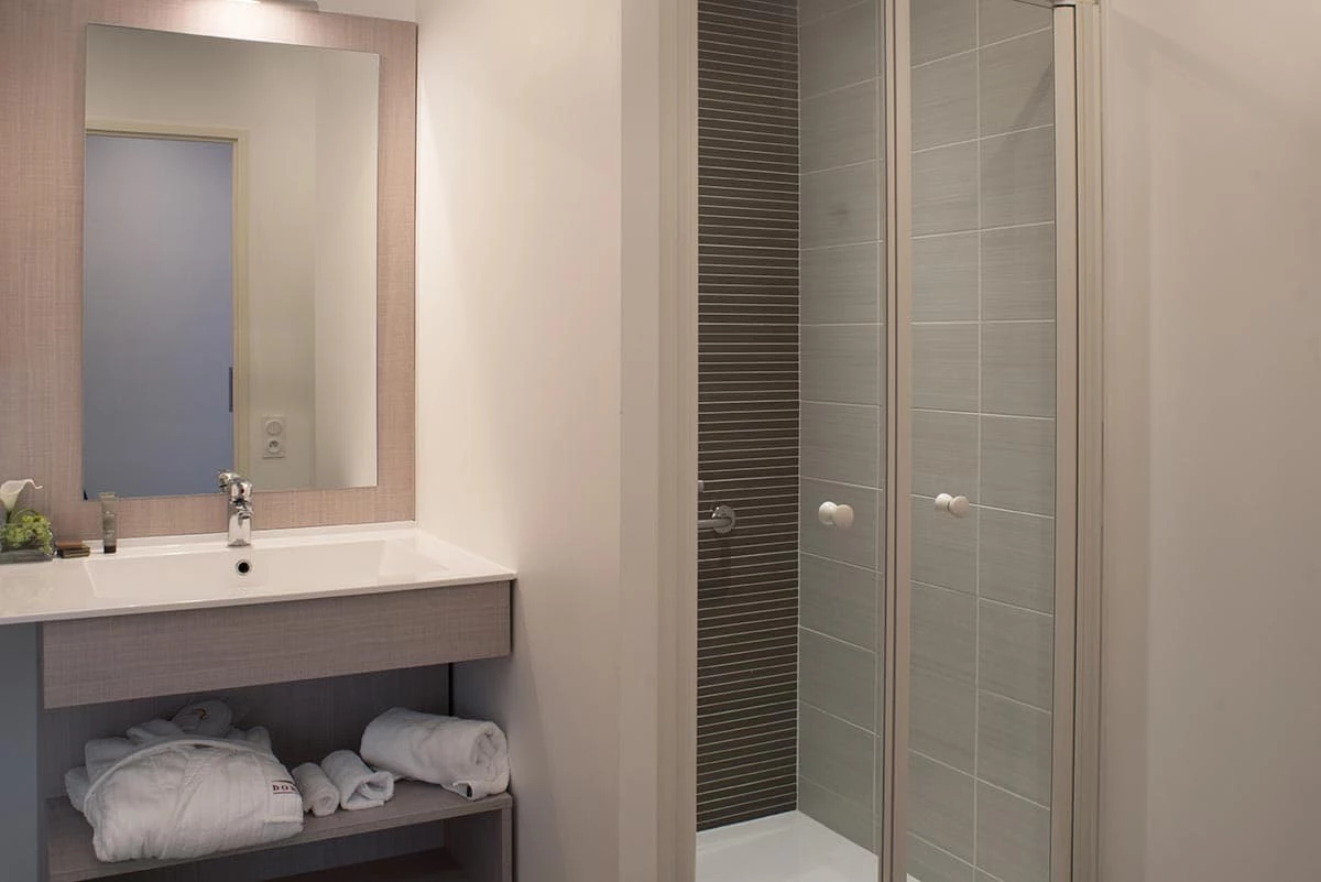 résidence senior puilboreau salle de bain