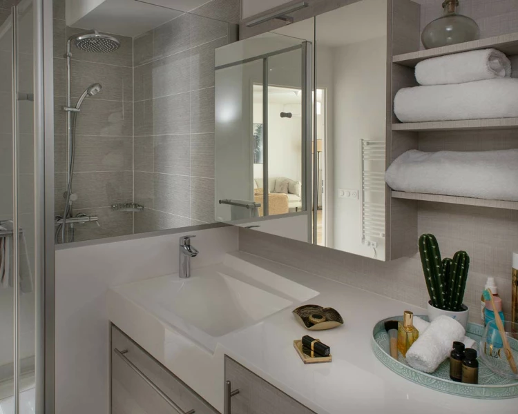 residence-senior-domitys-salle-de-bain.jpg