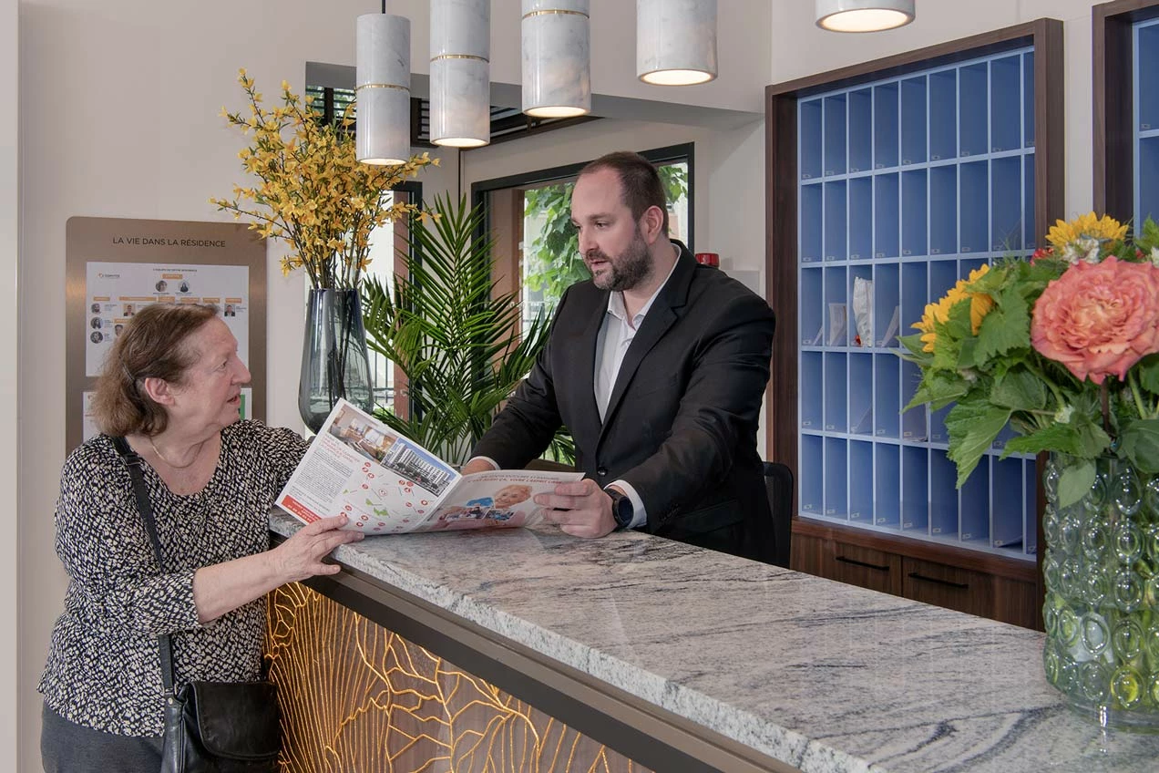 residence-senior-domitys-accueil.jpg