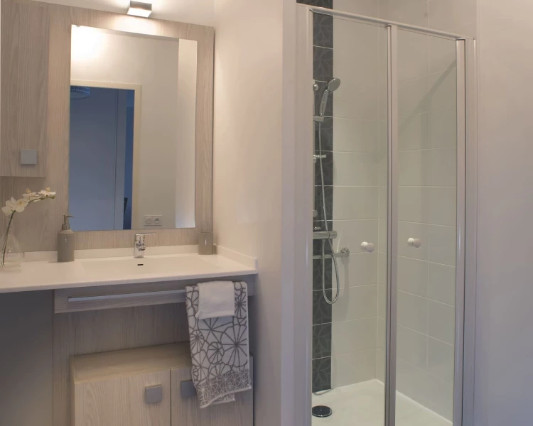Pathenay_salle-bain.jpg