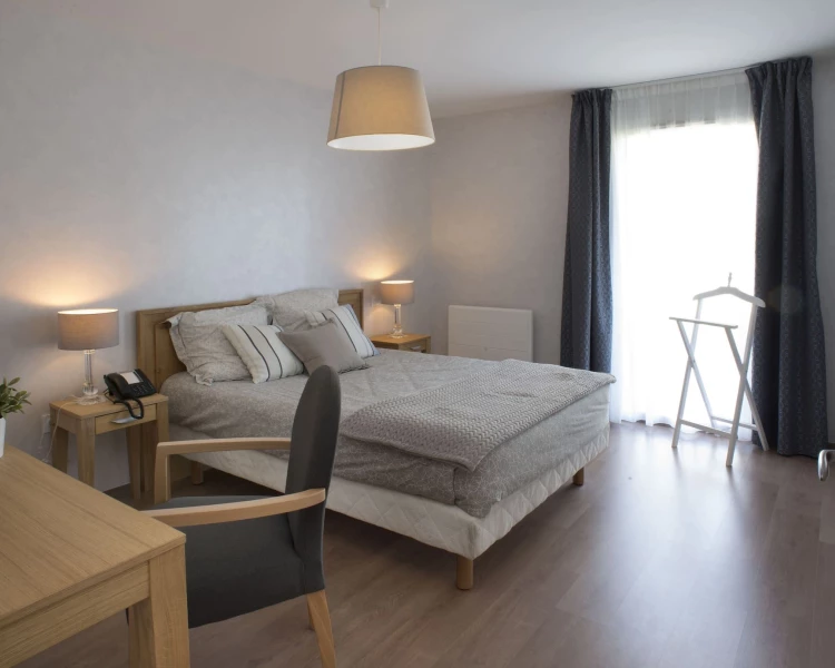 Parthenay_chambre3.jpg