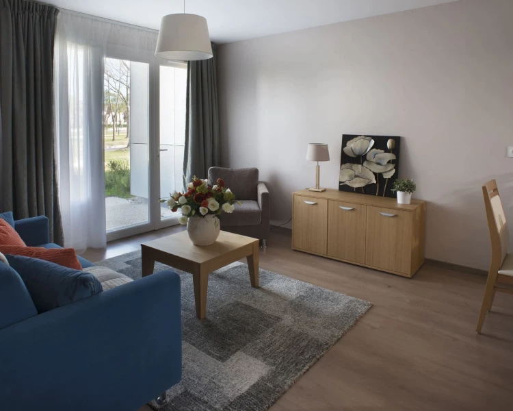 Parthenay_salon.jpg
