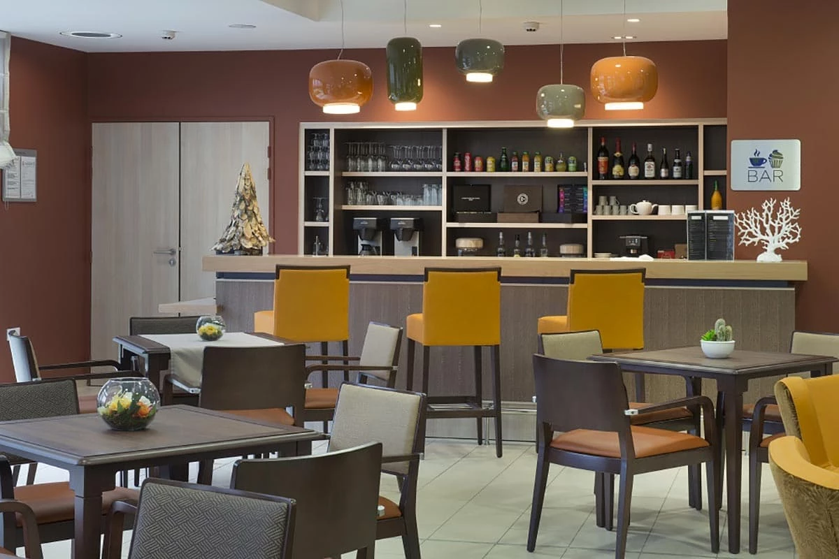 résidence senior maubeuge bar