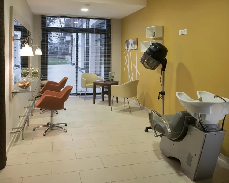 résidence senior maubeuge coiffeur