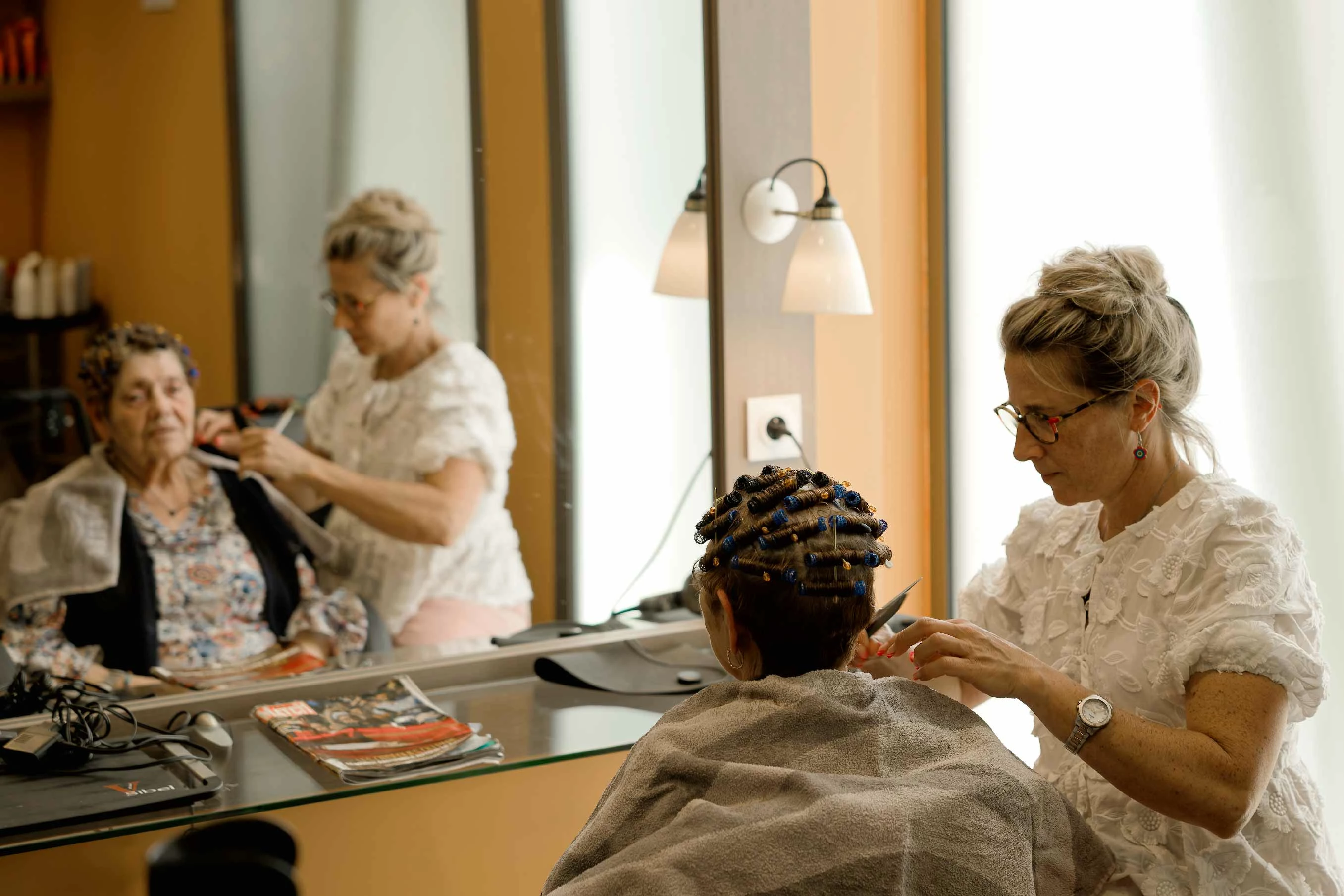 residence-senior-romorantion-coiffeur.jpg