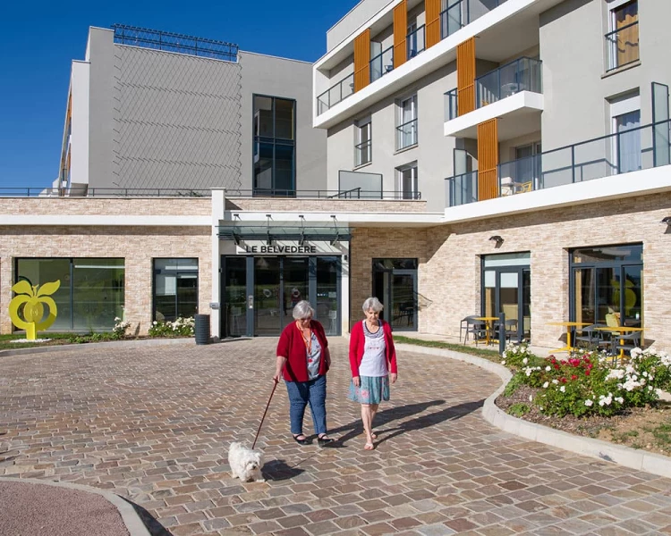 résidence senior nevers terrasse