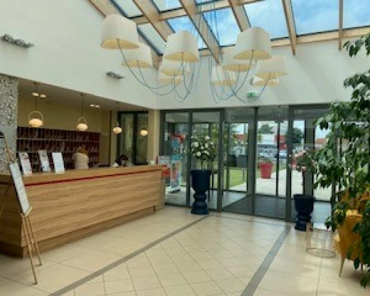 residence-senior-royan-accueil.jpg